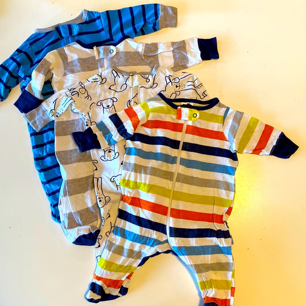 Onesies Brand baby-boys 4-pack Sleep 'N Play Footie, 2022 like new